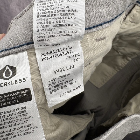 Levis XX Chino Pants Mens 32x30 Gray Standard Taper Warm - Picture 8 of 9